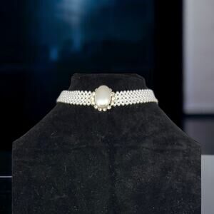 90s Style Pearl Choker Necklace White Beaded Crystal Rhinestone Statement Collar
